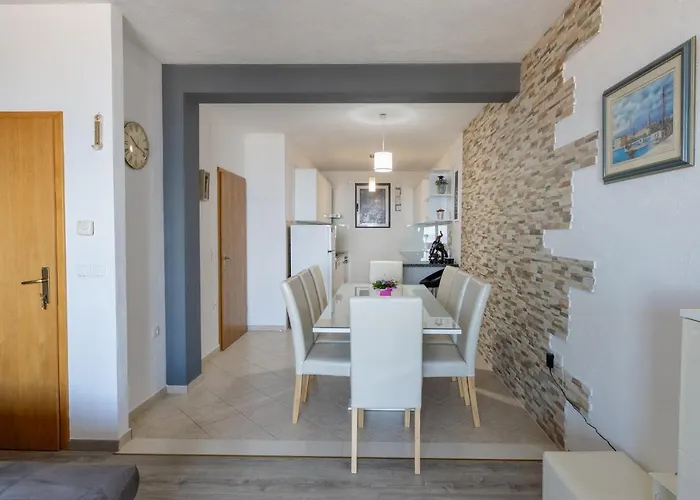 Dany - Free Parking Apartment *