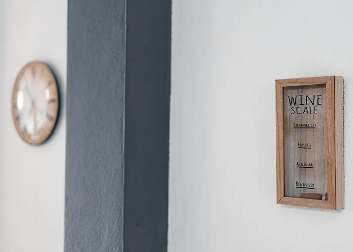 Dany - Free Parking Makarska