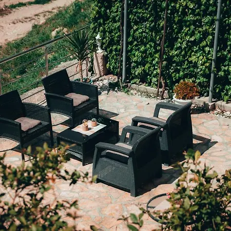 Dany - Free Parking Lägenhet